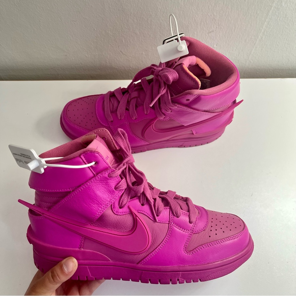 Nike AMBUSH x Dunk High Cosmic Fuchsia